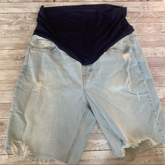 PinkBlush Denim Plus Size Distressed Light Wash Maternity Bermuda Shorts - Picture 3 of 9